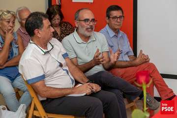 Charla en la sede del PSOE de Telde sobre los servicios sociales/PSOE Telde.