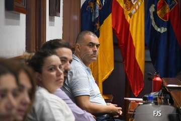 Telde reitera su repulsa a la violencia machista/FJS Fotografía.