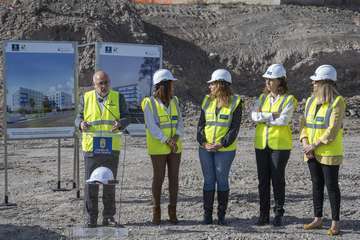 Acto de colocación de la primera piedra de las obras de ampliación de la Residencia Mixta de Taliarte/TA.