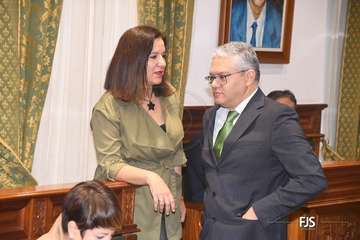  Benjamín Ramírez, el primer sacerdote que alza la voz en el Pleno de Telde contra la lacra machista/fFJS Fotografía.