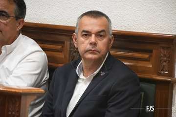 El Pleno aprueba por unamidad como institucional una moción de NC sobre la eliminación de la tercera pista de Gando/FJS Fotografía.