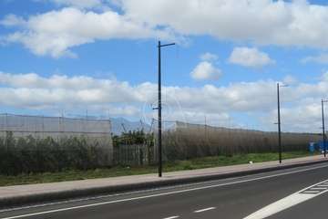 Comienzan los trabajos de colocación del nuevo alumbrado LED del ensanche de la carretera de Melenara/TA.