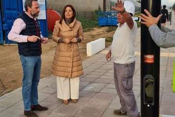 Comienzan los trabajos de colocación del nuevo alumbrado LED del ensanche de la carretera de Melenara/TA.