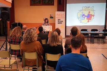 La ministra de Sanidad ha presidido esta mañana en Telde el acto de presentación de la iniciativa â€˜Patios Abiertos-En Plan Bienâ€™/Acfi Press.