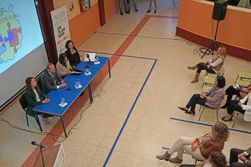 La ministra de Sanidad ha presidido esta mañana en Telde el acto de presentación de la iniciativa â€˜Patios Abiertos-En Plan Bienâ€™/Acfi Press.