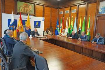 El Cabildo se suma a la iniciativa de revisar el Plan Director del Aeropuerto de Gran Canaria para eliminar la tercera pista/Acfi Press.