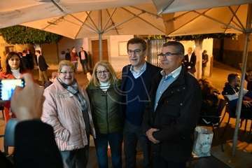 Feijóo en Los Llanos de Telde/Antonio Alí, TA y Francisco Javier Santana.