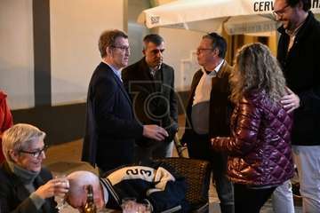 Feijóo en Los Llanos de Telde/Antonio Alí, TA y Francisco Javier Santana.