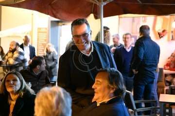 Feijóo en Los Llanos de Telde/Antonio Alí, TA y Francisco Javier Santana.