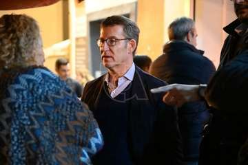 Feijóo en Los Llanos de Telde/Antonio Alí, TA y Francisco Javier Santana.