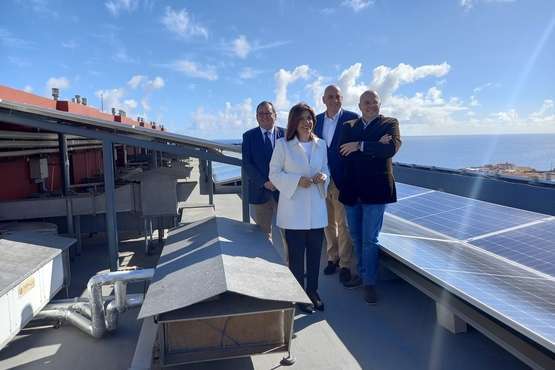 El Grupo ICOT inaugura una planta fotovoltaica en su hospital de Telde/TA.
