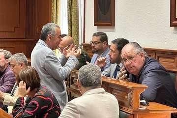 Pleno extraordinario del Ayuntamiento de Telde para aprobar exedientes de reconocimientos extrajudiciales de crédito/TA.