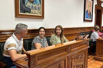 Pleno extraordinario del Ayuntamiento de Telde para aprobar exedientes de reconocimientos extrajudiciales de crédito/TA.