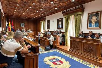 Pleno extraordinario del Ayuntamiento de Telde para aprobar exedientes de reconocimientos extrajudiciales de crédito/TA.