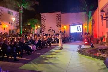 Acto de presentación de la candidatura de Carmen Hernández a la Alcaldía de Telde/TA.