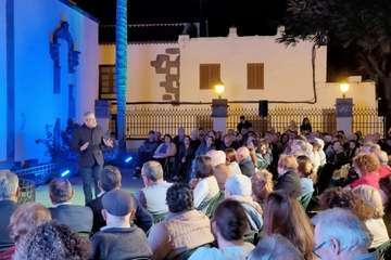Acto de presentación de la candidatura de Carmen Hernández a la Alcaldía de Telde/TA.