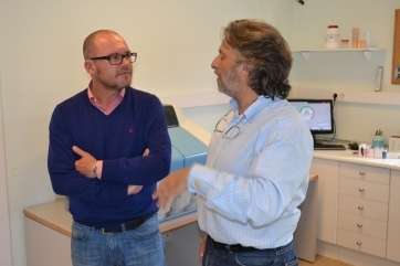 José Miguel Álamo durante la visita que efectuó meses atrás a las instalaciones de Yrichen en La Pardilla (Foto Daniel Ojeda)