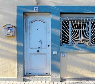 Imagen de la casa de La Pardilla, en estado de abandono (Foto C7/Arcadio Suárez)