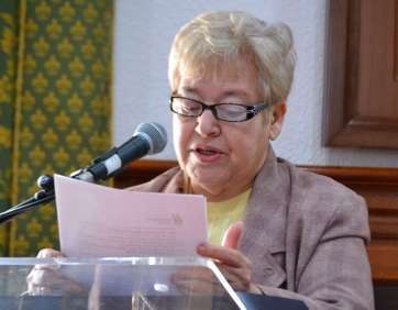 Juana María Ruiz durante la lectura del manifiesto (Foto TA)