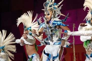 Actuación drag en una edición anterior del Carnaval de Telde (Foto TA)