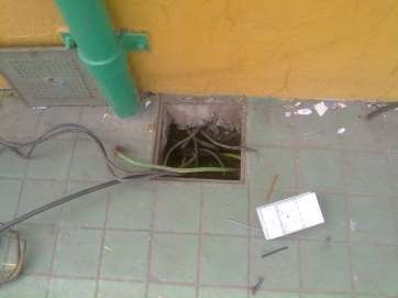 Intervención en la iluminación de la cancha de El Caracol (Foto TA)