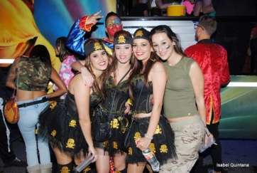 Mascaritas en la cabalgata de Carrizal (Foto TA)