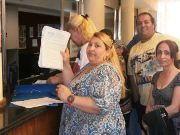 Presentación este lunes de las firmas en el Registro de Telde (Foto TA)