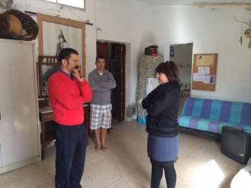 Gloria Cabrera durante la visita a las instalaciones de Tyldet (Foto TA)