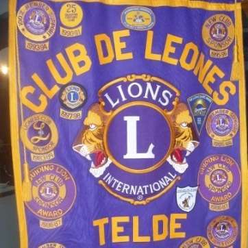 Bandera del Club de Leones (Foto TA)