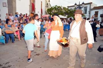 Agustín Pérez durante la romería ofrenda de San Juan (Foto Antonio Alí)