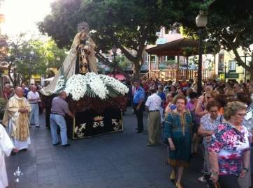 Procesión de la Virgen del Carmen en San Gregorio, el pasado año (Foto TA)