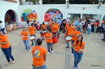 Una batucada marcó el ritmo del acto de inauguración (Foto Antonio Alí)