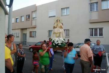 La Virgen de la Merced, camino del local social (Foto Francisco J. Santana)
