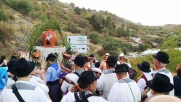 Participantes en la romería (Foto TA)