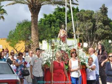 Momento de la procesión (Foto Teldeenfiestas)