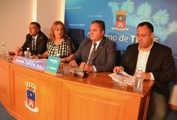 Un momento de la rueda de prensa de presentación de la Feria de Ganado (Foto TA)