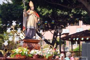 El santo patrono de Los Llanos de Telde, en su trono (Foto Antonio Alí)