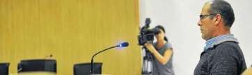 Juan Ramón M. C., ayer en el banquillo de los acusados de la sección segunda de la Audiencia Provincial (Foto Gerardo Montesdeoca-C7)