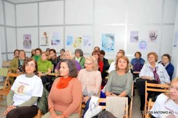 Imagen del público presente en la charla de esta tarde (Foto Antonio Alí)