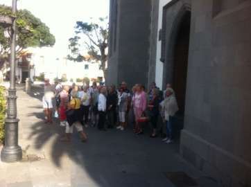 Miembros del Club Escandinavo durante la visita a Telde (Foto TA)