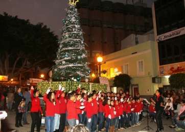 Momento de la actuación (Foto Jesús Ruiz Mesa)