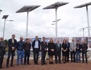 Autoridades este martes en el Cruce de Melenara (Foto TA)