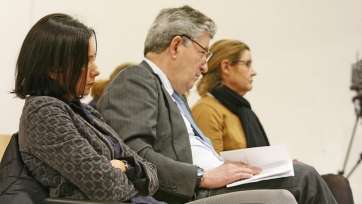 Juana Rosa Fuentes, Jaime Cortezo y Elena del Castillo, en el juicio por la presunta estafa de Hoya Pozuelo (Foto Alejandro Ramos-CanariasAhora)
