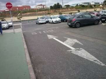 Señalización horizontal confusa (Foto TA)