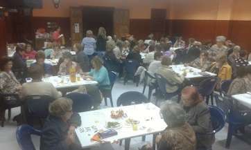 Merienda solidaria el pasado viernes (Foto TA)