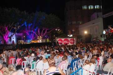 Imagen de la última edición del evento Telde guarda un as en la manga en la plaza de Los Llanos (Foto TA)