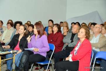 Imagen del acto de esta noche (Foto Antonio Alí)