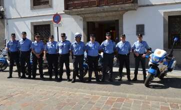 Imagen de archivo de un grupo de agentes de la Policía Local de Telde (Foto TA)