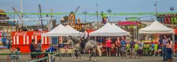 Feria de Abril en la explanada de Melenara (Foto Antonio Rico)