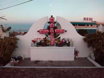 La Cruz de Jerez enramada (Foto TA)